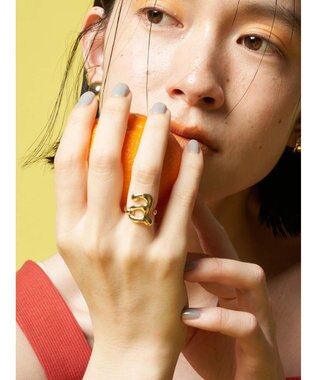 AMERICAN HOLIC イニシャルリングＧＬＤ A