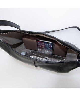 UNBILLION アトランタ ATLANTA / やぎ革軽量ショルダーS ブラック