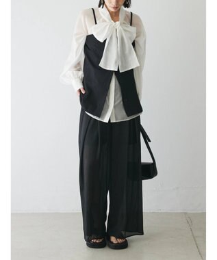 Green Parks AnriettMusee シアーボウタイブラウス Off White