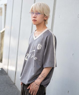 WEGO 【ユニセックス着用ITEM/MLサイズ展開】フェイクスウェードゲームT（SS） ブラック中濃色