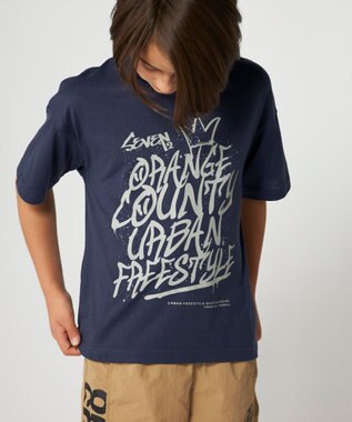 OP／FILA 【SEVEN2】グラフィティ風プリントTシャツ ネイビー