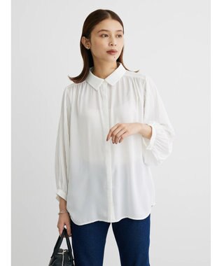Green Parks 袖プリーツ衿付きブラウス Off White