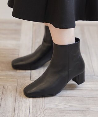 Pointer 【石岡真実さん着用】本革ショートブーツ ブラック