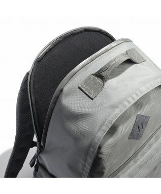 ACE BAGS & LUGGAGE UNTRACK OUTDOOR/CE デイパック 13.3インチPC 60058 アントラック リュック グレー