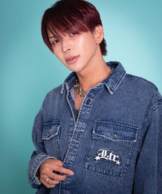 WEGO 【ユニセックス着用ITEM/MLサイズ展開】グラフィックデニムシャツ（LS） デニム中濃加工色