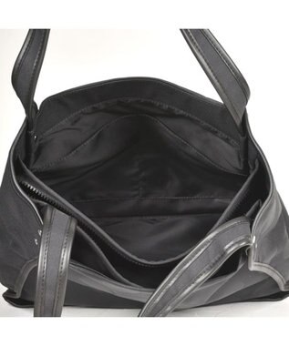 Y'SACCS ヒートエンボス ポルカドットトート Mサイズ ブラック