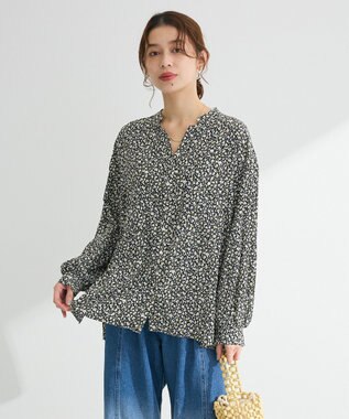 Green Parks サラフレブラウス（柄） Flower