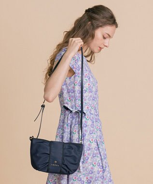 TOCCA RIBBON KNOT POCHETTE ポシェットバッグ ネイビー系