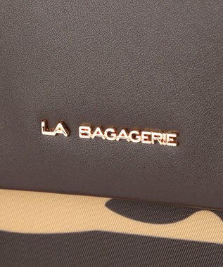LA BAGAGERIE リサイクルレザー　フラップトート カーキ