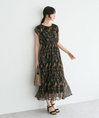 YECCA VECCA シアー花柄プリーツワンピース Black