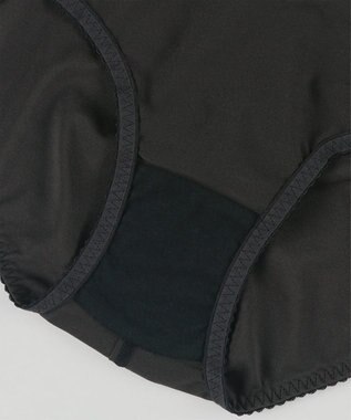 Wing ジュニアショーツ おしりにくいこみにくい ズレ上がりにくい(裾) さらっと快適 【non!PKパンツ】 はきこみ丈あさめ RB2533とペア RJ3533 ウイング／ワコール ブラック