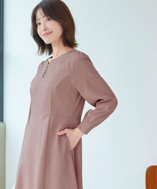 Tiaclasse 【セレモニー・洗える】ハートネックくるみ釦ワンピース ピンク