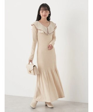 earth music&ecology パイピングフレアカラーニットワンピース Ivory