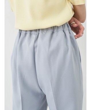 earth music&ecology 接触冷感テーパードパンツ Light Gray