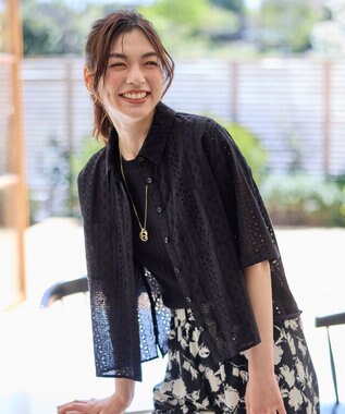 エンブロイダリーシャツ