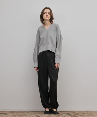 GRACE CONTINENTAL マットサテンバレルパンツ ブラック