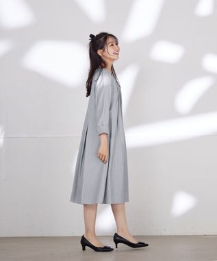 Tiaclasse 【洗える】スタイルアップも叶うピンタックワンピース グレーストライプ