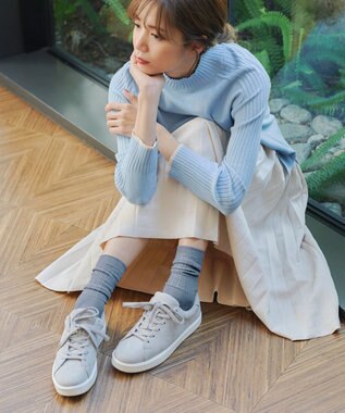 Tiaclasse シャイニーリブソックス ブルー