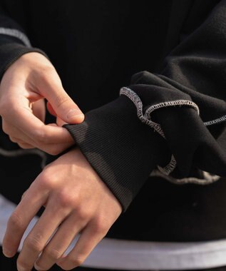 WEGO 【ユニセックス着用ITEM】ショートカラーステッチサガラロゴプルオーバー ブラック