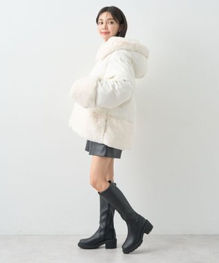 earth music&ecology フードファー中綿ショートコート ホワイト