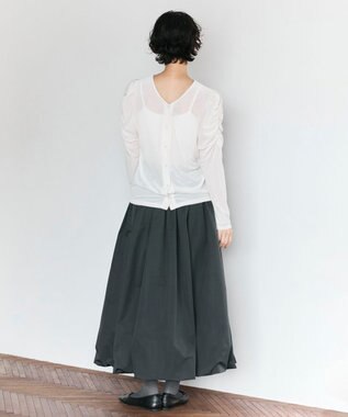 #Newans 【洗濯機可／ 前後着用可】 ギャザースリーブシアーベロアカーディガン ホワイト