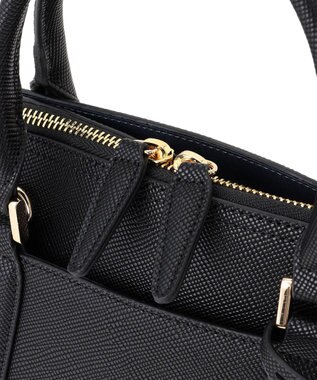 23区 ブガッティ型 2WAY ハンドバッグ ブラック系