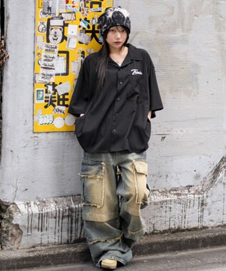 WEGO 【ユニセックス着用ITEM/MLサイズ展開】オープンカラーグラフィックシャツ（SS） ブラックその他