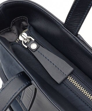 Y'SACCS 【Y'SACCS Gene Line】オーブ トートバッグ Small ネイビー