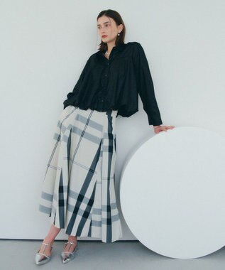 YECCA VECCA 撥水メモリーフレアスカート Light Beige