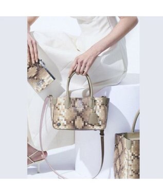 A.D.M.J. 【牛革】スネーク型押し/ミニトート(ショルダーストラップ付) LATE