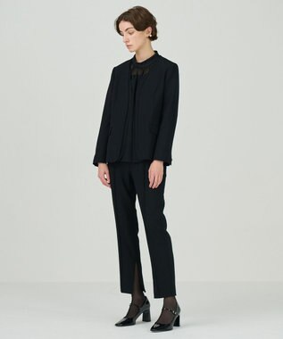 GRACE CONTINENTAL スリムテーパーパンツ ブラック