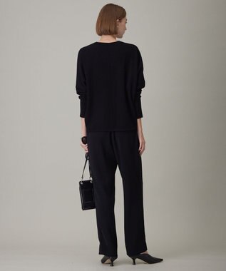 ICB 【洗える】ソフトウールハイゲージ Vネックプルオーバー ブラック系