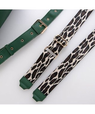 UNBILLION ペルケ perche / 牛革×ナイロンチェンジベルトキーチャームショルダー グリーン