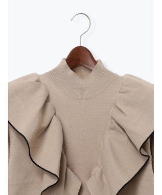 Te chichi ラッフルフリルニット ベージュ