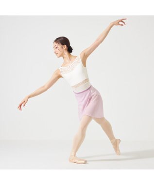 Chacott 【MAY NAGAHISA】ノースリーブレオタード オフホワイト