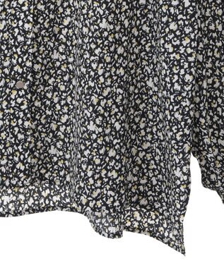 Green Parks サラフレブラウス（柄） Flower