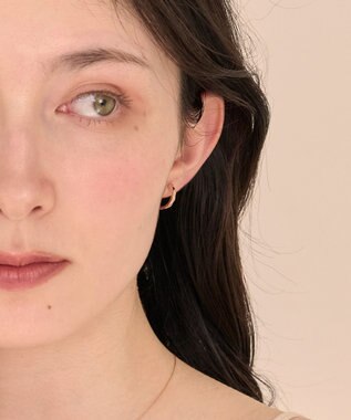 Phoebe 〈金属アレルギー対応〉スパークフープセラミックポストピアス シンプル/フープピアス シャンパンゴールド