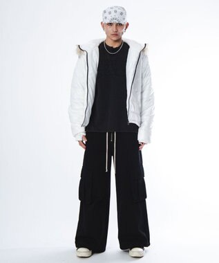 WEGO 【ユニセックス着用ITEM】2WAYシャイニーパファーフーディー ホワイト