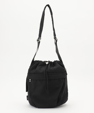 IANNE ショルダーバッグ ブラック　巾着バッグ 52b2a911ce56733d72c3503b0b3c54