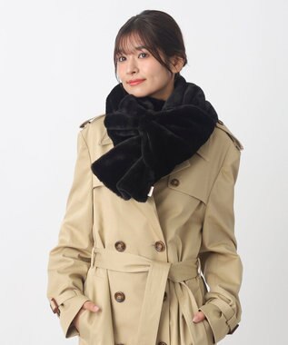 MOONBAT 【WEB限定ラッピング袋付】PAUL & JOE ACCESSOIRES フェイクファービッグリボンマフラー