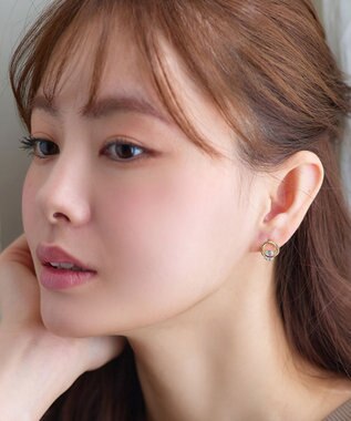 Tiaclasse 【金属アレルギー対応】ラウンドプットストーンピアス ゴールド