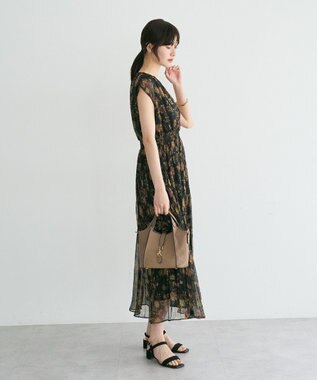 YECCA VECCA シアー花柄プリーツワンピース Black