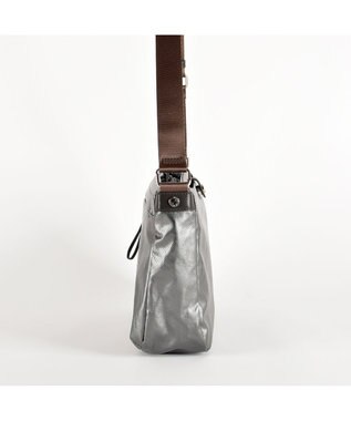 LA BAGAGERIE コーティングキャンバス ショルダーバッグ ガンメタリック