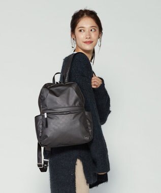 LA BAGAGERIE モノグラムデイリーバックパック ガンメタリック