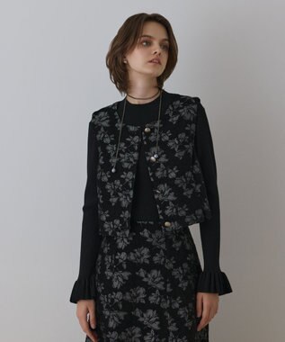 GRACE CONTINENTAL ラメフラワージャガードベスト