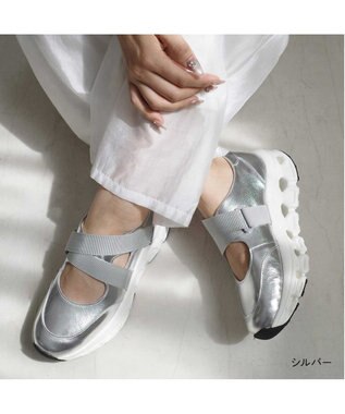 Pointer 日本製 本革ストラップスニーカー シルバー