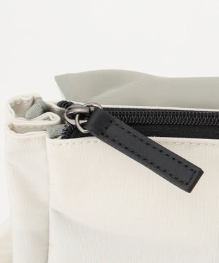 Y'SACCS 【ムック本掲載】クリンクルナイロン　ダブルポケットリュック ホワイト