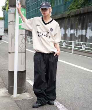 WEGO 【ユニセックス着用ITEM/MLサイズ展開】フェイクスウェードゲームT（SS） ホワイトアイボリー