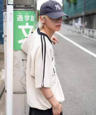 WEGO 【ユニセックス着用ITEM/MLサイズ展開】フェイクスウェードゲームT（SS） ホワイトアイボリー