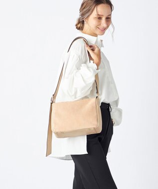 LA BAGAGERIE 【maison vert】 【チェーンチャーム・ミニポーチ付き】2WAYベルトワンショルダー ベージュ